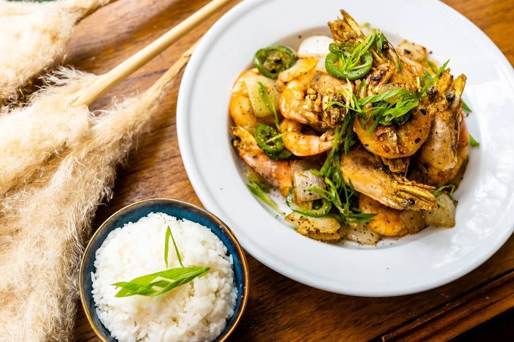 Golden Wat Noodle House | restaurant | 111 Kings Ct, San Antonio, TX 78212, USA | 2103208211 OR +1 210-320-8211