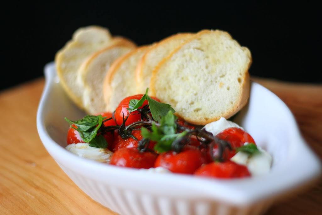 edit. | restaurant | 106 Grand River St N, Paris, ON N3L 2M5, Canada | 2262271767 OR +1 226-227-1767