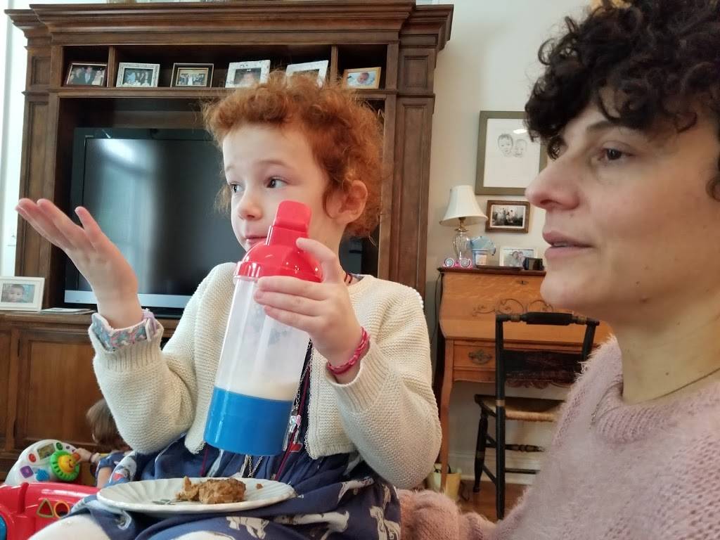 Copps Hill Plaza | shopping mall | 125 Danbury Rd, Ridgefield, CT 06877, USA | 2036355560 OR +1 203-635-5560