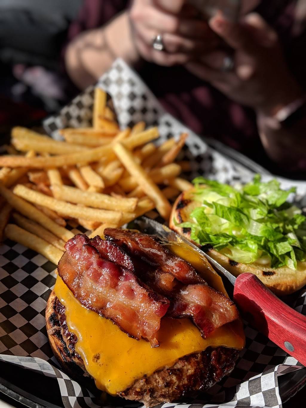 Red Rooster Pub | restaurant | 4618 Jordan Rd, Skaneateles Falls, NY 13153, USA | 3157525825 OR +1 315-752-5825