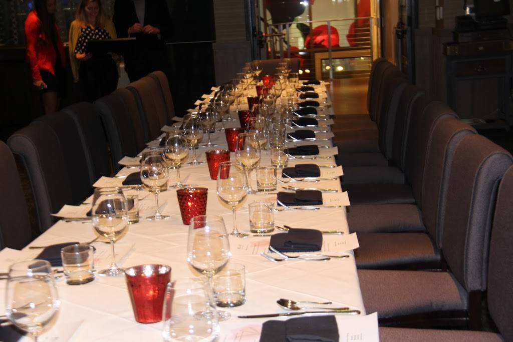 Sunset Room @ The Bel-Air Restaurant | restaurant | 662 N Sepulveda Blvd, Los Angeles, CA 90049, USA | 3104405544 OR +1 310-440-5544