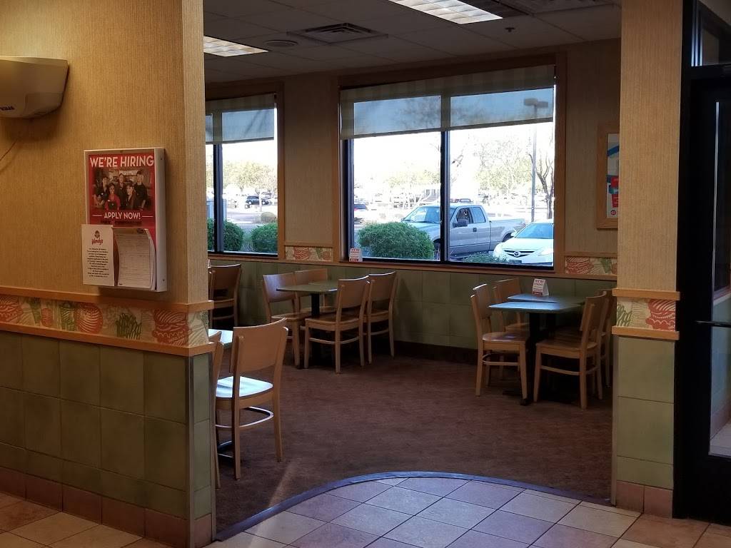 Wendys | restaurant | 1916 S Greenfield Rd, Mesa, AZ 85206, USA | 4804974665 OR +1 480-497-4665