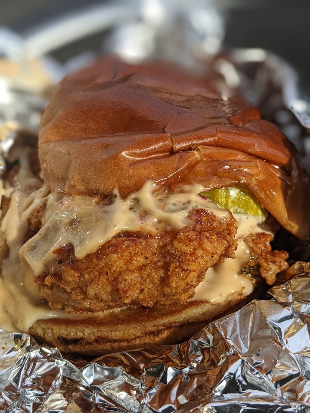 Yummys Hot Chicken | meal takeaway | 1001 Westheimer Rd, Houston, TX 77006, USA | 8322900602 OR +1 832-290-0602