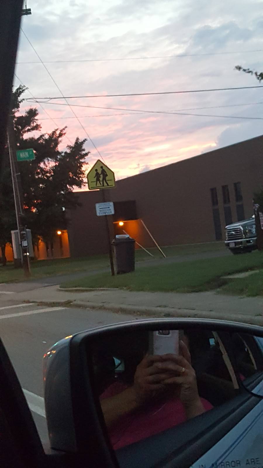 Pizza Chef | restaurant | 957 E Main St, Chillicothe, OH 45601, USA | 7407743700 OR +1 740-774-3700