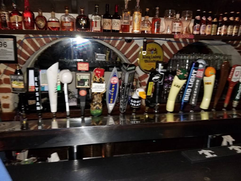 Heidelberg Restaurant | restaurant | 215 N Main St, Ann Arbor, MI 48104, USA | 7346637758 OR +1 734-663-7758