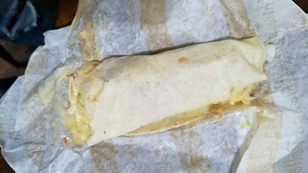 Taco Bueno | restaurant | 125 E 2nd St, Edmond, OK 73034, USA | 4053407490 OR +1 405-340-7490