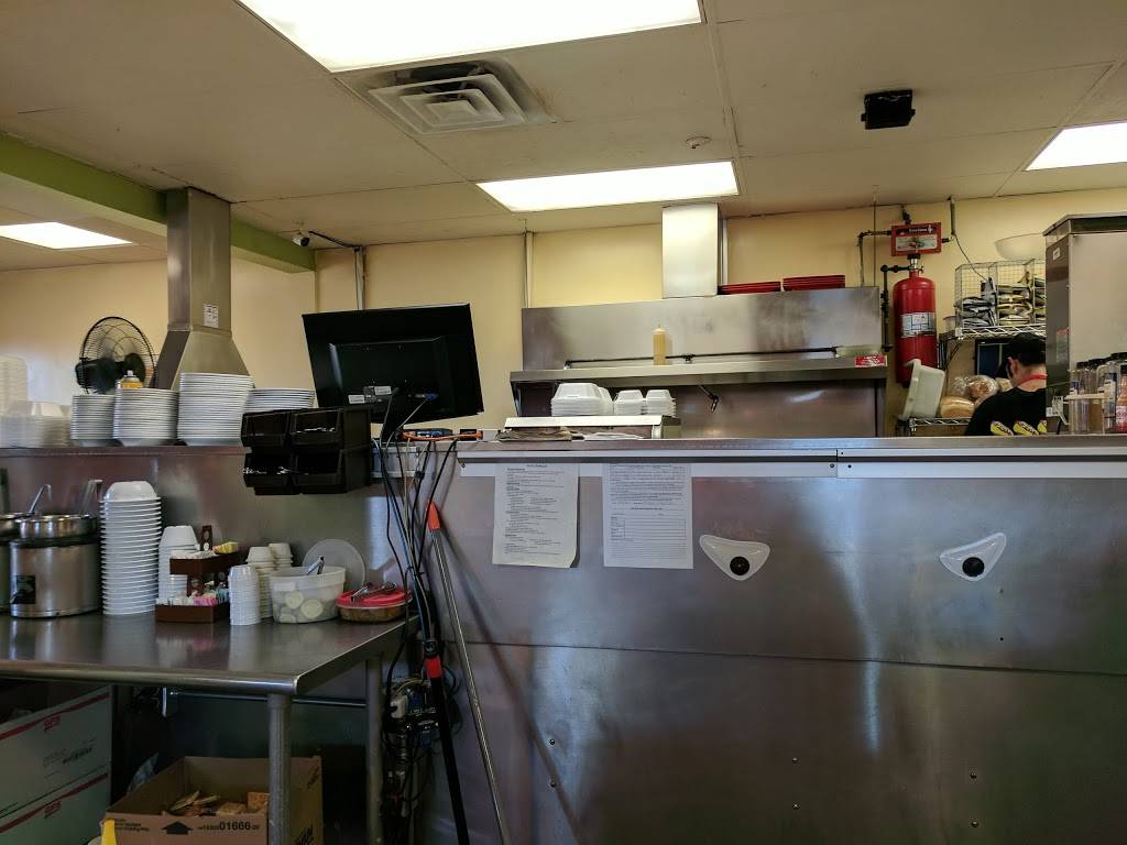 G&L Chili Dogs | meal takeaway | 771 W Sherman Blvd, Norton Shores, MI 49441, USA | 2317331505 OR +1 231-733-1505