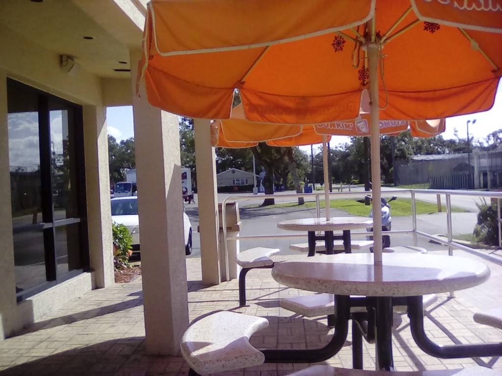 Dunkin | bakery | 31 S Lee St, LaBelle, FL 33935, USA | 8636741166 OR +1 863-674-1166