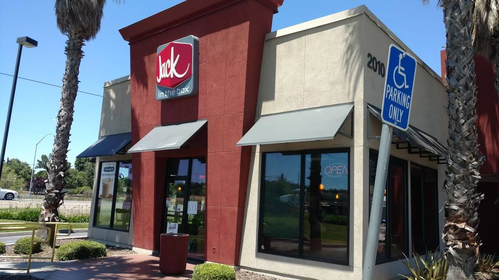 Jack in the Box | restaurant | 2010 Arby Way, Anderson, CA 96007, USA | 5303651765 OR +1 530-365-1765