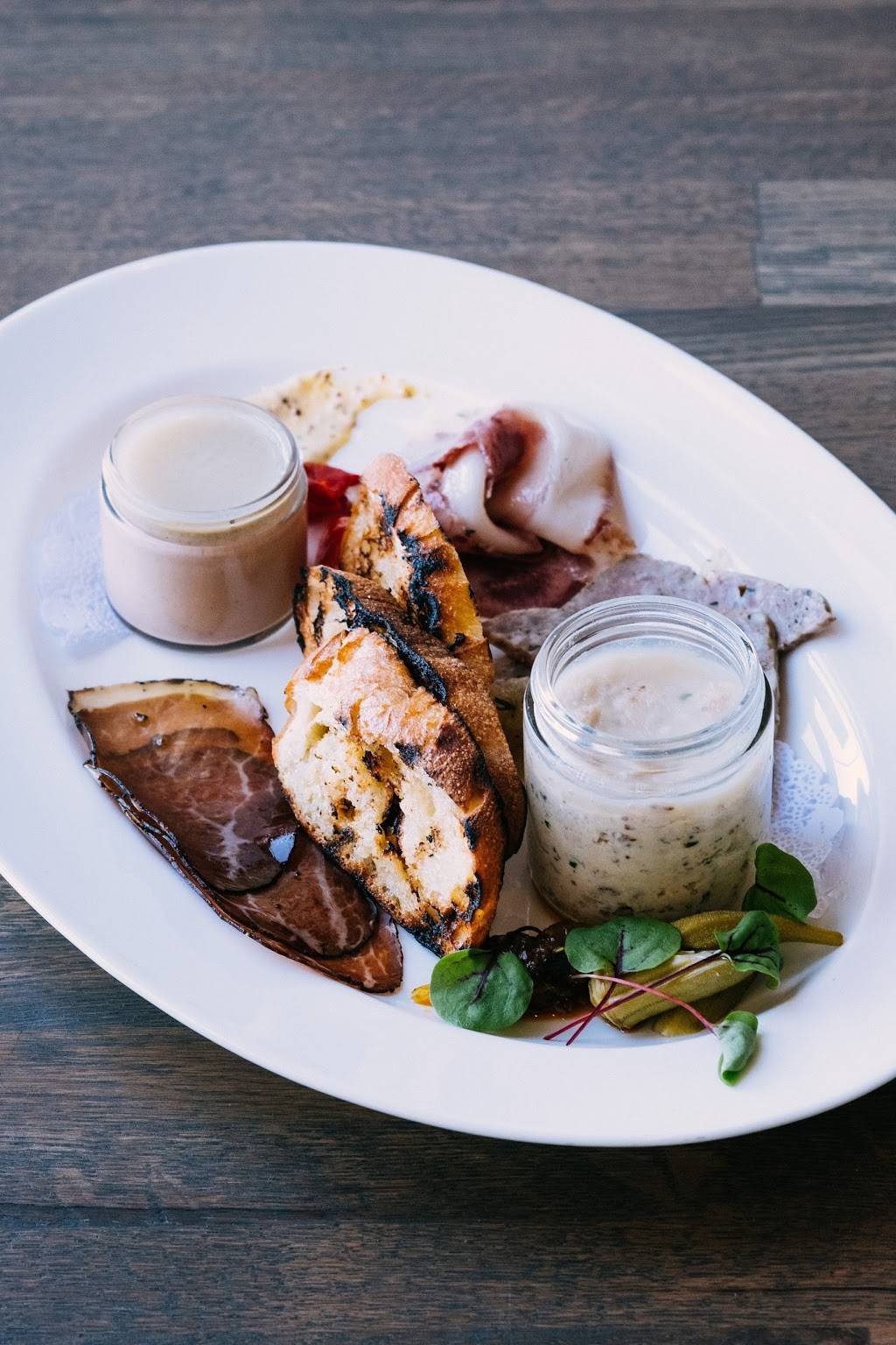 Stellas Southern Brasserie | restaurant | 340 Rocky Slope Rd, Greenville, SC 29607, USA | 8646266900 OR +1 864-626-6900