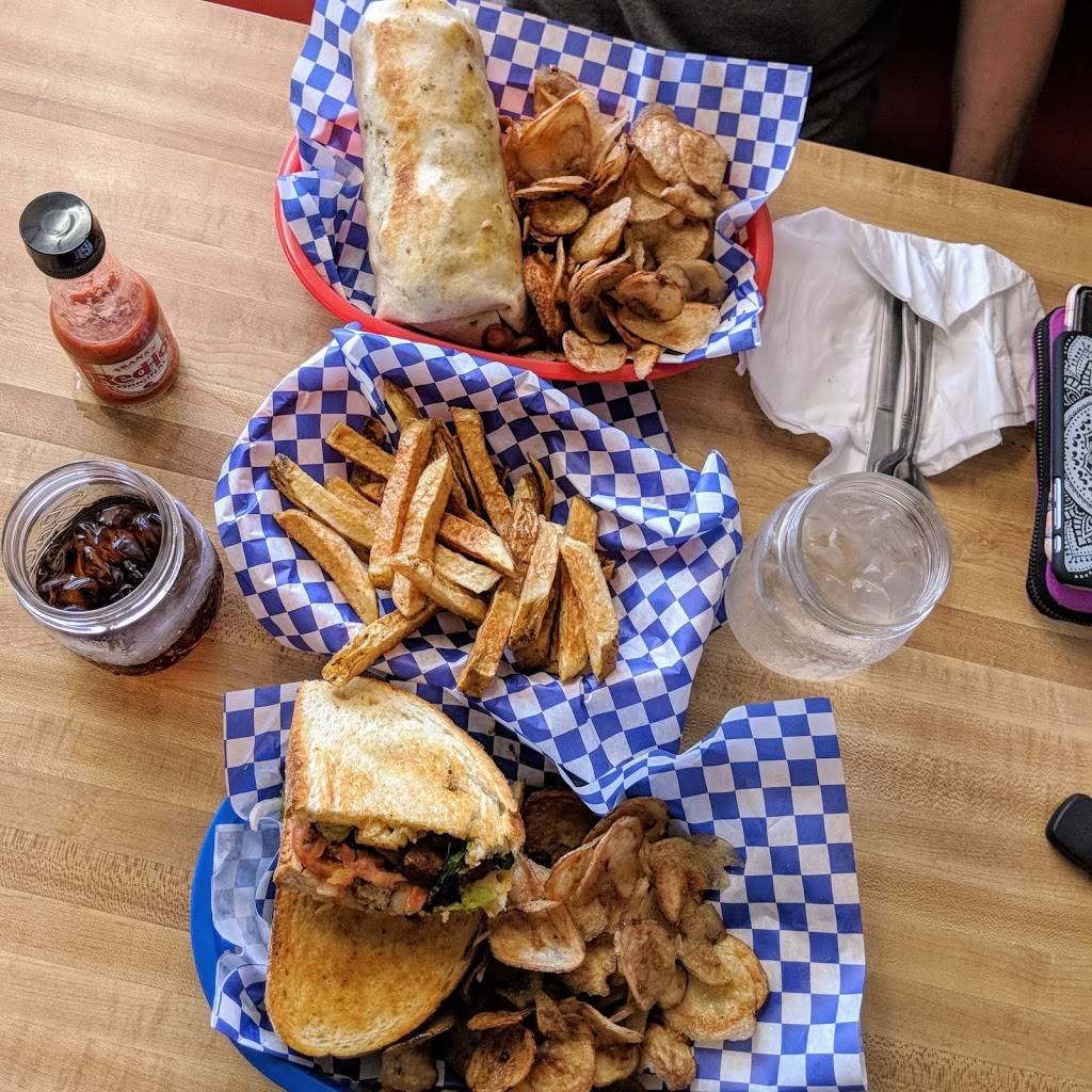 Dragon Babies Diner | restaurant | 452 Oliver St, North Tonawanda, NY 14120, USA | 7163892673 OR +1 716-389-2673