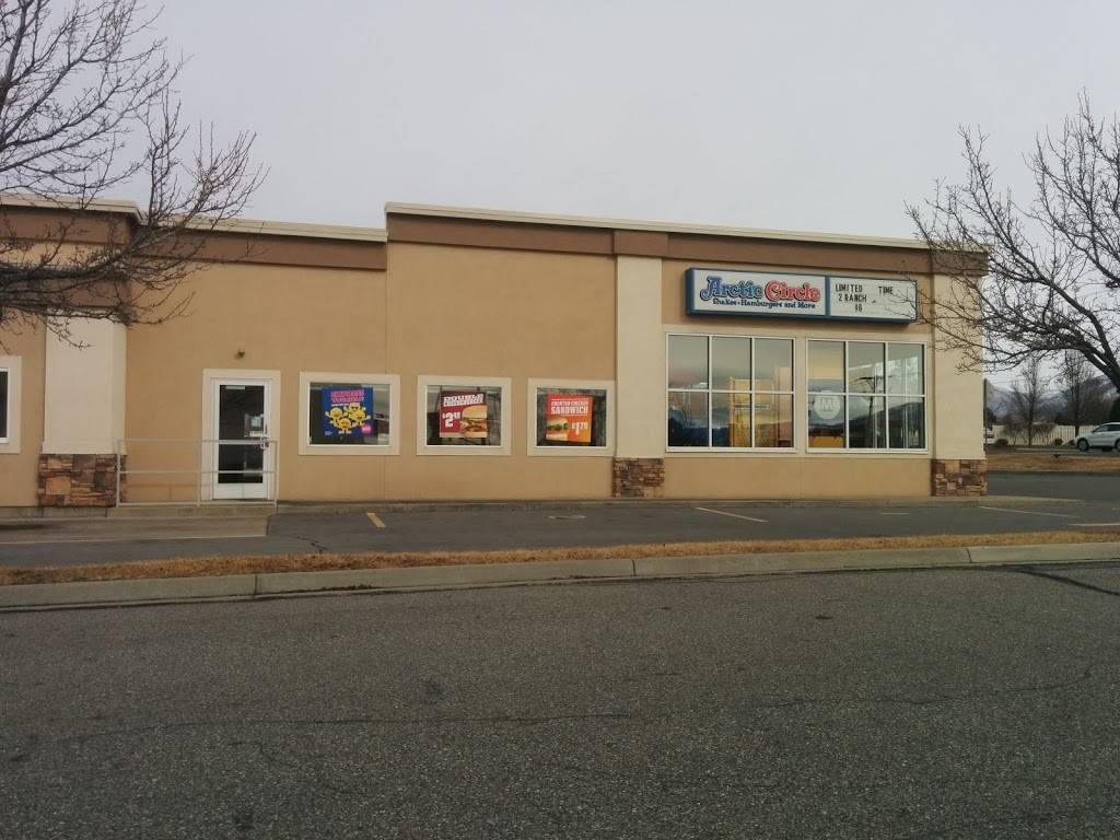 Arctic Circle | meal takeaway | 1075 N Fairfield Rd, Layton, UT 84041, USA | 8015478773 OR +1 801-547-8773