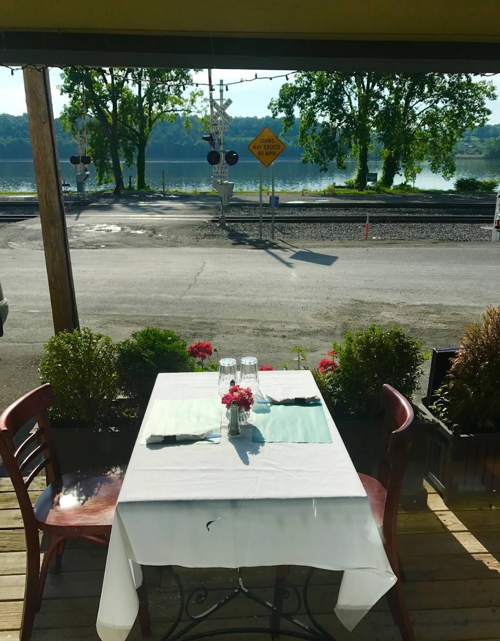 Pico de Gallo | restaurant | 48 Riverview St, Stuyvesant, NY 12173, USA | 5187581317 OR +1 518-758-1317