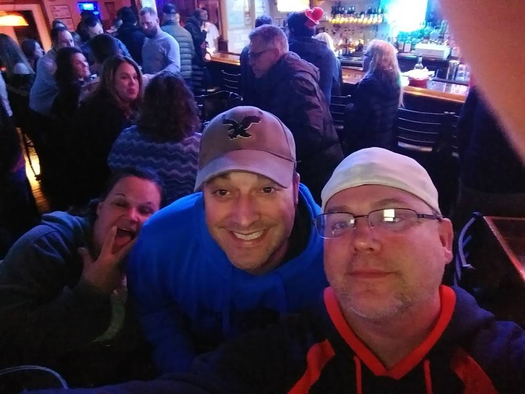 Sit-N-Bull Saloon | restaurant | 614 Gould St, Beecher, IL 60401, USA | 7085847053 OR +1 708-584-7053