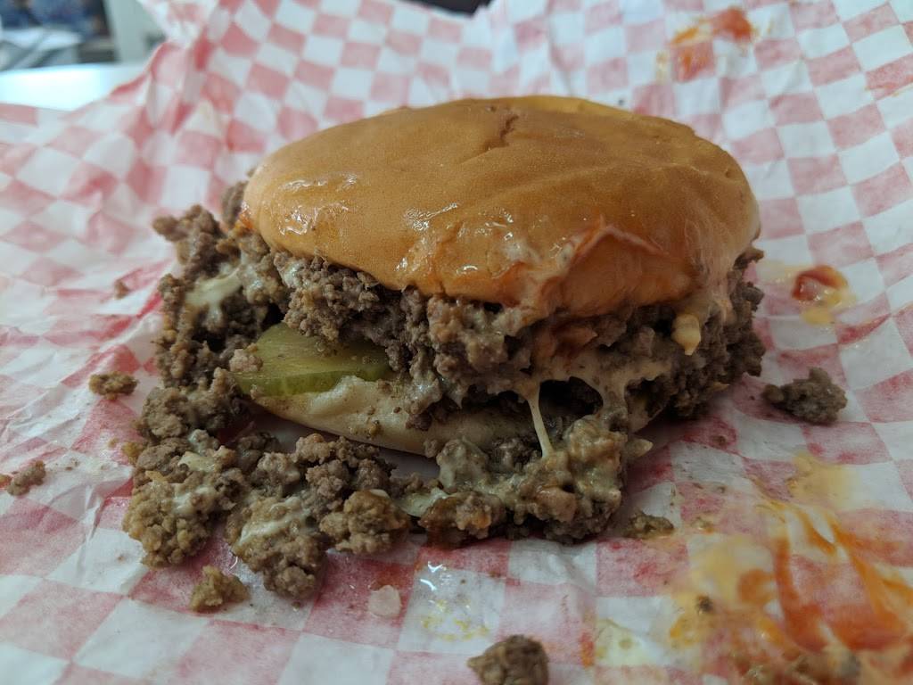 Tendermaid Sandwich Shop | restaurant | 217 4th Ave NE, Austin, MN 55912, USA | 5074377907 OR +1 507-437-7907