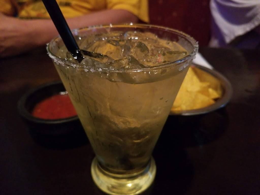 El Charro Restaurant & Cantina | restaurant | 2109 9th St, Greeley, CO 80631, USA | 9703528171 OR +1 970-352-8171