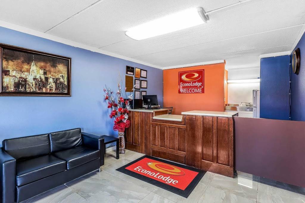 Econo Lodge | restaurant | 13705 Jones St, Lavonia, GA 30553, USA | 7064605888 OR +1 706-460-5888