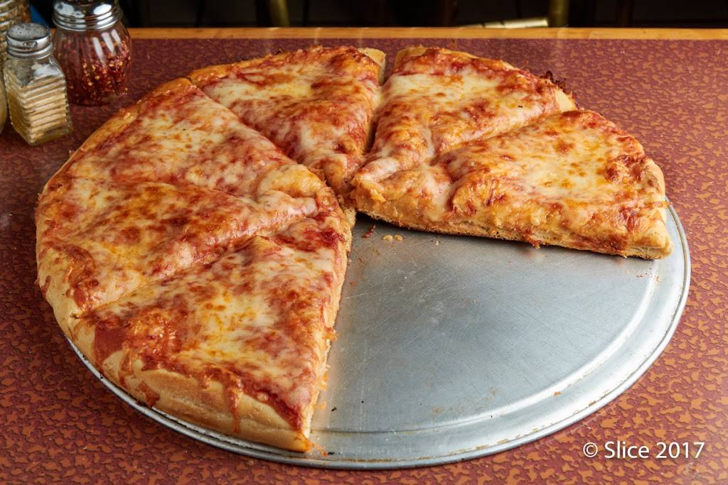 Queens Pizza | restaurant | 7055, 11614 Queens Blvd, Flushing, NY 11375, USA | 7185445800 OR +1 718-544-5800