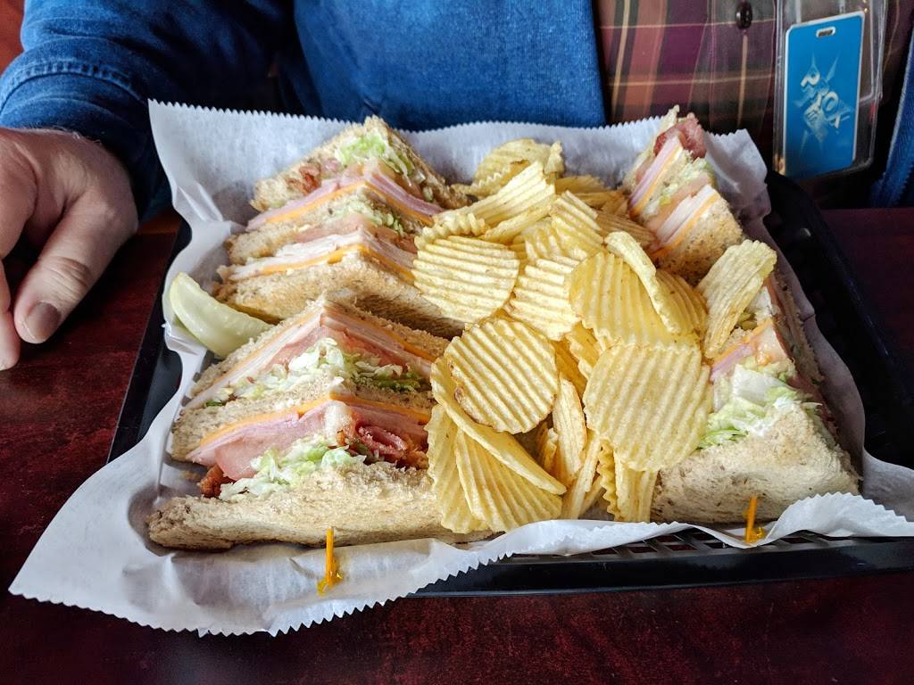 Scotty Quixx West | restaurant | 2404 Virginia Beach Blvd # 1, Virginia Beach, VA 23454, USA | 7579657711 OR +1 757-965-7711