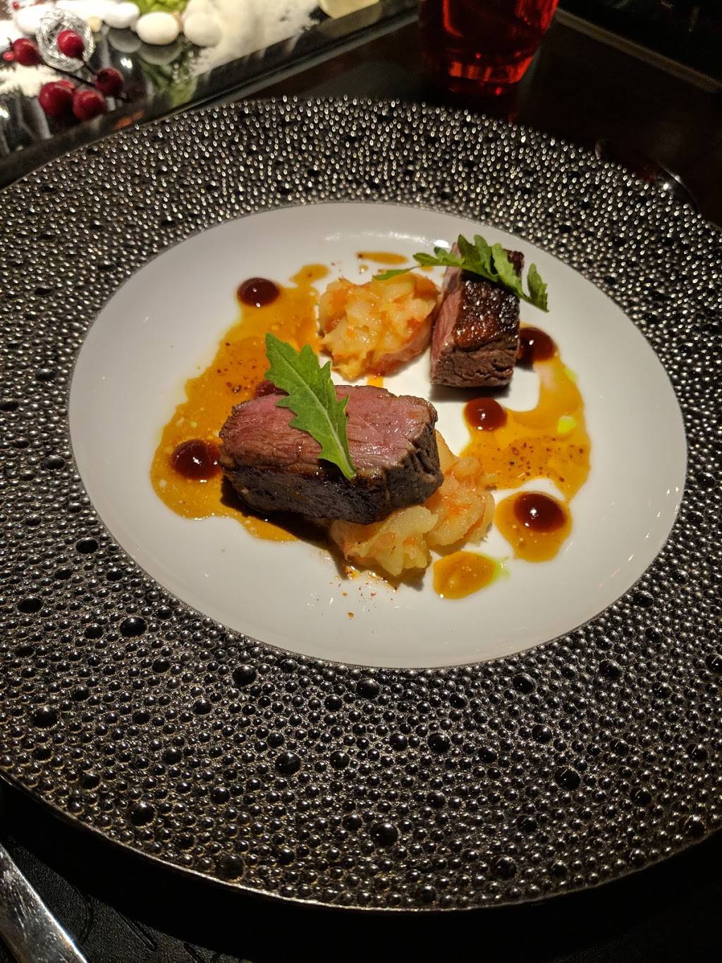 LAtelier Joël Robuchon Montréal | restaurant | 1 avenue du Casino Casino de Montréal Pavillon du, Québec, RL, Montréal, QC H3C 4W7, Canada | 5143922781 OR +1 514-392-2781