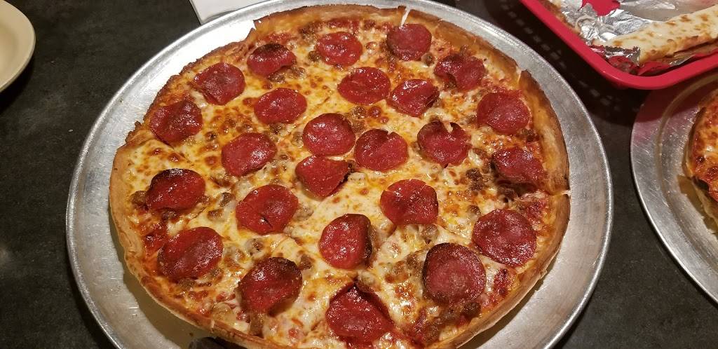 Kipplees | restaurant | 2350 E Division St, Evansville, IN 47711, USA | 8124761936 OR +1 812-476-1936