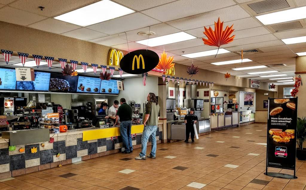 McDonalds | cafe | 50 North St, Blandford, MA 01008, USA | 4138482518 OR +1 413-848-2518