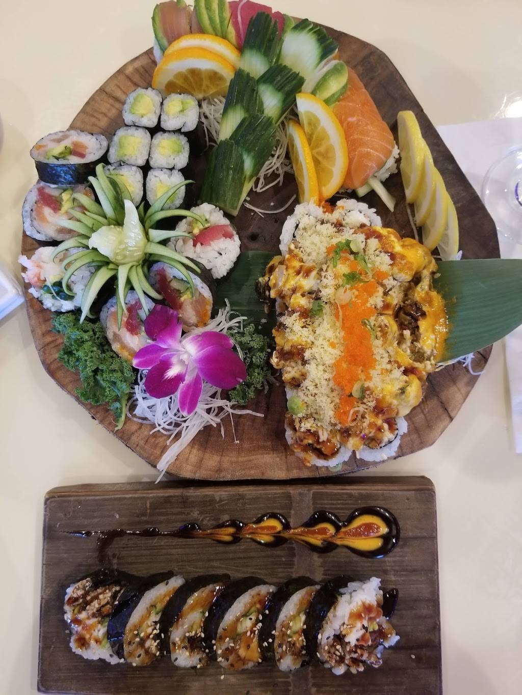 Eurasia Sushi Bar & Seafood | restaurant | 7101 TX-71 c13, Austin, TX 78735, USA | 5123820968 OR +1 512-382-0968