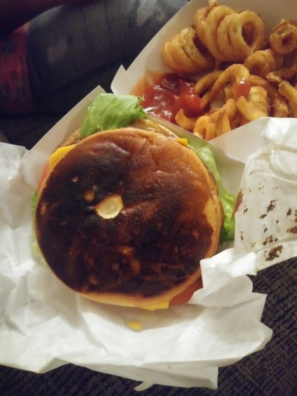 Jack in the Box | restaurant | 2323 W Ledbetter Dr, Dallas, TX 75224, USA | 2143337606 OR +1 214-333-7606