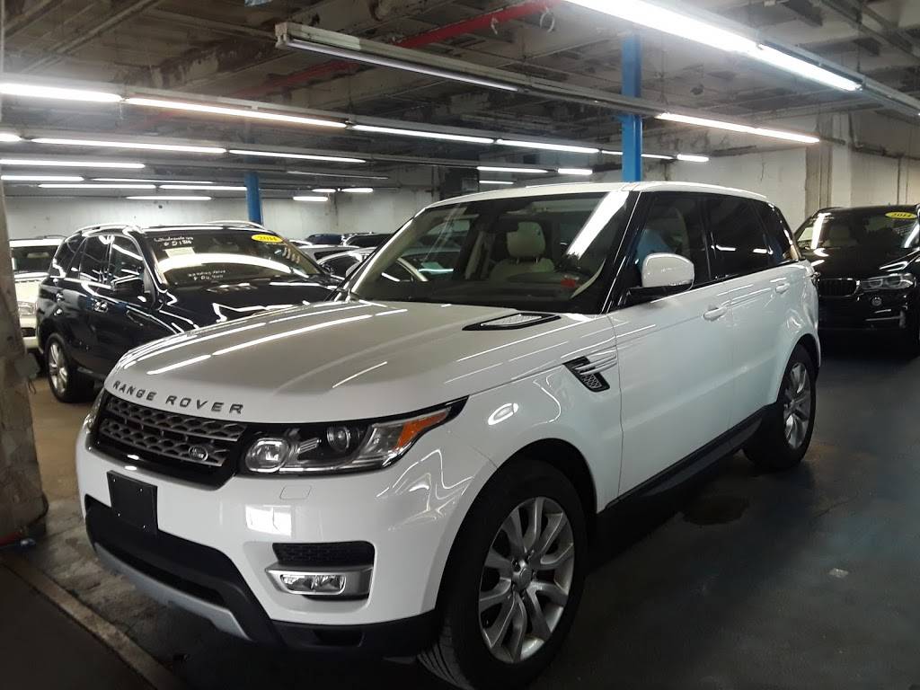 Jimbos Hamburger Palace | restaurant | 301 W 154th St, New York, NY 10039, USA | 2124918290 OR +1 212-491-8290