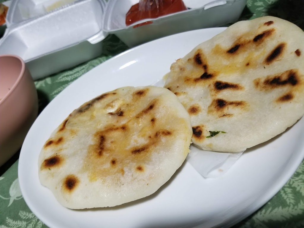 Los Cipotes Salvadorean grill y bakery | restaurant | 2315 E Palmdale Blvd, Palmdale, CA 93550, USA | 6612730494 OR +1 661-273-0494