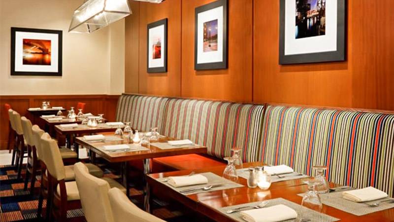 Michaels Café | restaurant | 27-05 39th Ave, Long Island City, NY 11101, USA | 3475363633 OR +1 347-536-3633