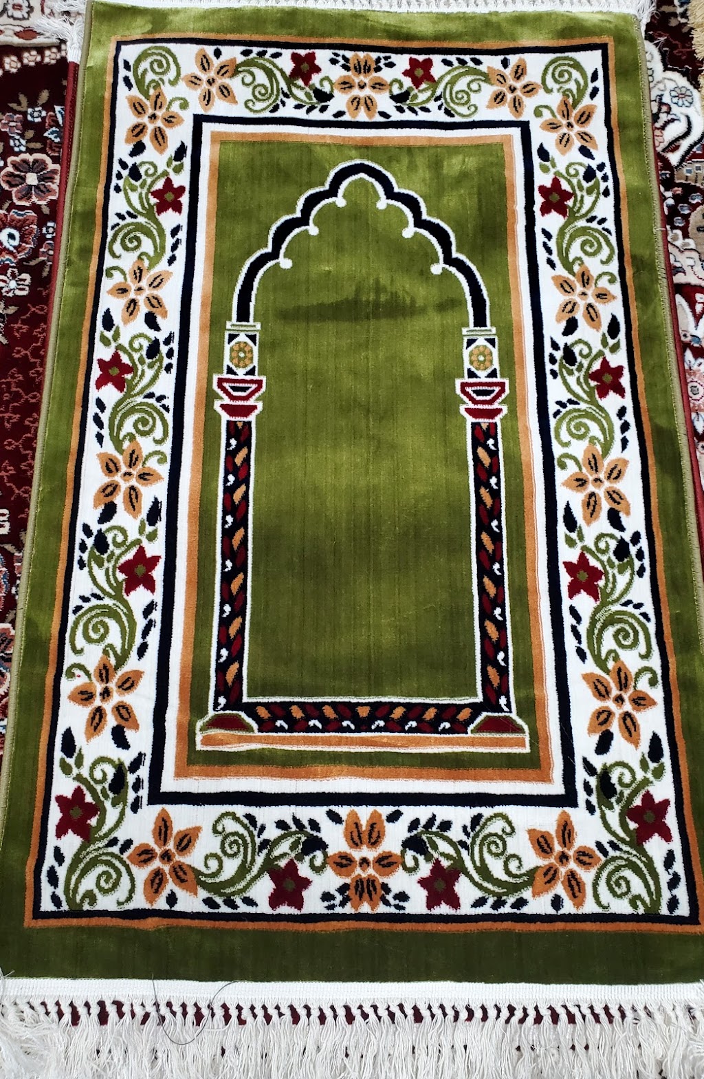 Halal Corner Market & Restaurant | restaurant | 3025 W Capitol Ave, West Sacramento, CA 95691, USA | 9165720014 OR +1 916-572-0014