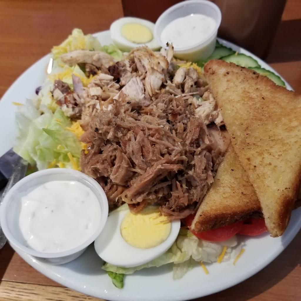 The Smokehouse | restaurant | 914 Paris Ave, Port Royal, SC 29935, USA | 8435220322 OR +1 843-522-0322