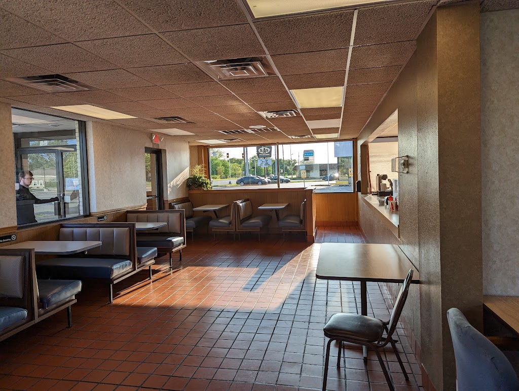 Food Shack | restaurant | 840 W Bristol St, Elkhart, IN 46514, USA | 5743332420 OR +1 574-333-2420