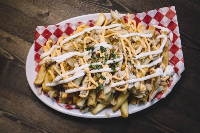 Kabab Village | restaurant | 6124 Tecumseh Rd E, Windsor, ON N8T 1E6, Canada | 5199743407 OR +1 519-974-3407