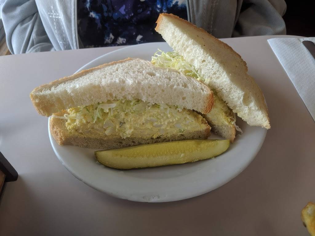 Sandwich Nook | restaurant | 384 Manning Rd, Windsor, ON N8N 4W5, Canada | 5199794282 OR +1 519-979-4282