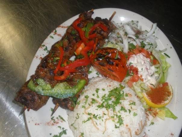 Aladdin Jr | restaurant | 3161 N Garey Ave, Pomona, CA 91767, USA | 9095155721 OR +1 909-515-5721