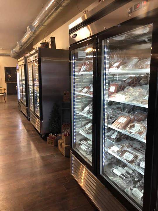 The Butcher Block | restaurant | 106 W Bremer Ave, Waverly, IA 50677, USA | 3195592166 OR +1 319-559-2166