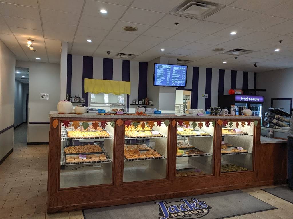 Jacks Donuts | bakery | 135 W Market St, Indianapolis, IN 46204, USA | 3174265930 OR +1 317-426-5930