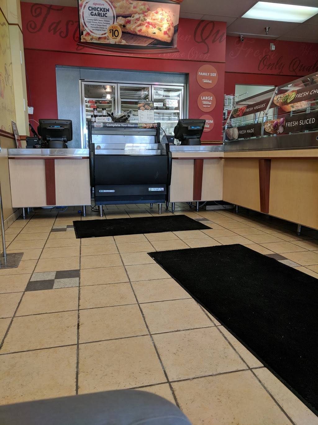 Papa Murphys Take N Bake Pizza | meal takeaway | 2922 W 66th St, Richfield, MN 55423, USA | 6124658704 OR +1 612-465-8704