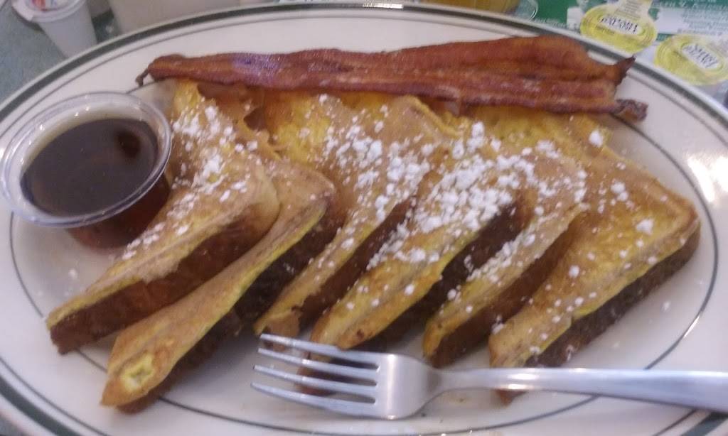 Hammersmith Family Restaurant | restaurant | 330 Central St, Saugus, MA 01906, USA | 7812338089 OR +1 781-233-8089