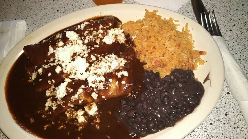 Romanti-Ezer | restaurant | 701 Chapala St, Santa Barbara, CA 93101, USA | 8057301612 OR +1 805-730-1612