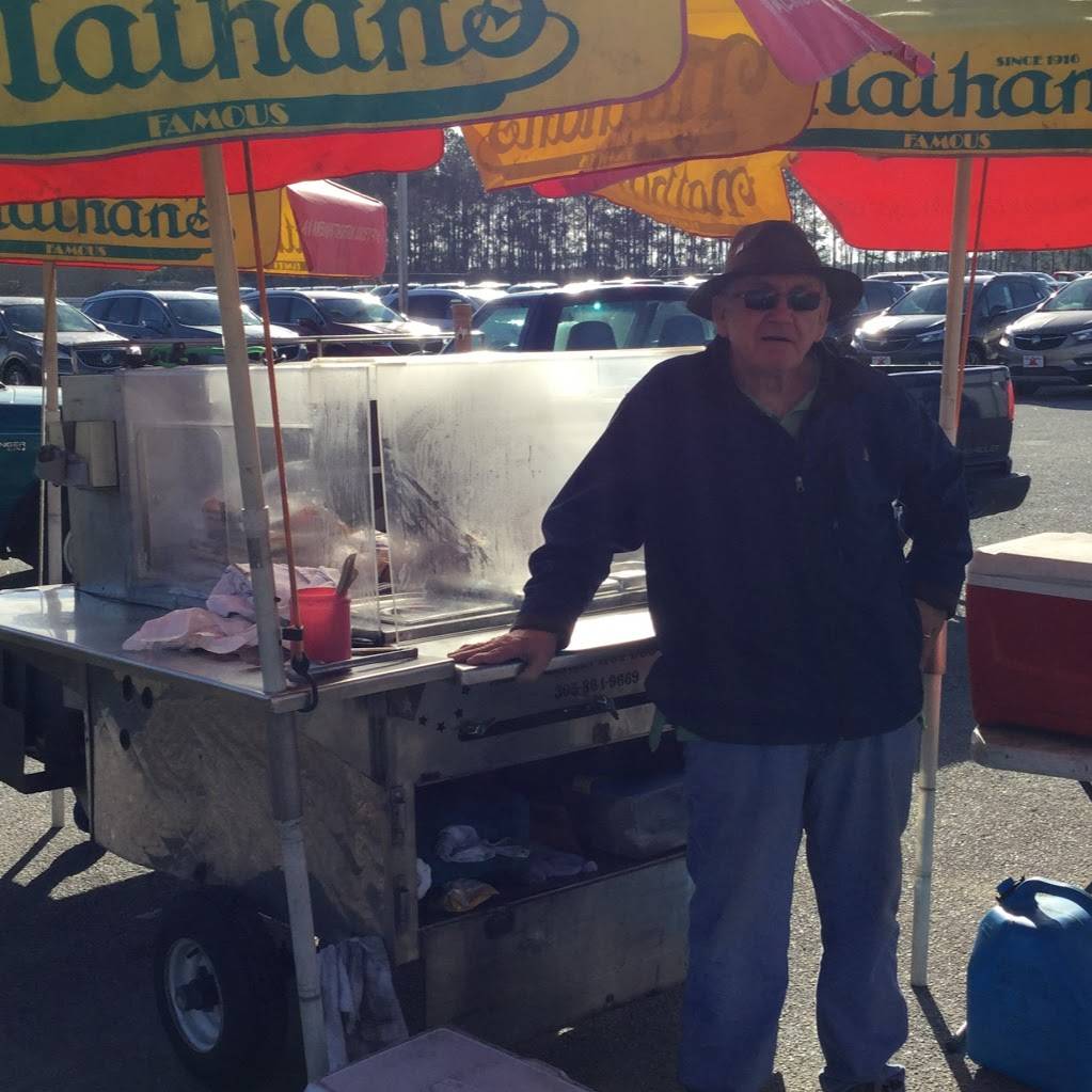 Buster Brown Hot Dogs | restaurant | 2491 Hwy 9 E, Longs, SC 29568, USA | 8434586682 OR +1 843-458-6682