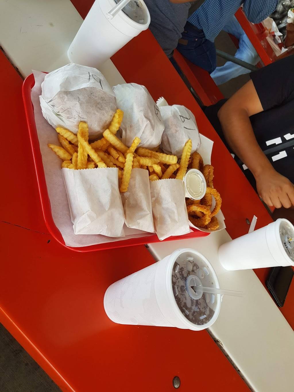 Frosty King | restaurant | 9201 Weedpatch Hwy, Lamont, CA 93241, USA | 6618452225 OR +1 661-845-2225