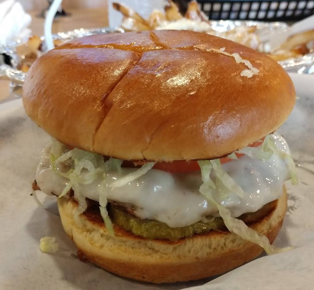 Boardwalk Fries & Burgers | restaurant | 3611 Washington Blvd #104, Halethorpe, MD 21227, USA | 4102420040 OR +1 410-242-0040