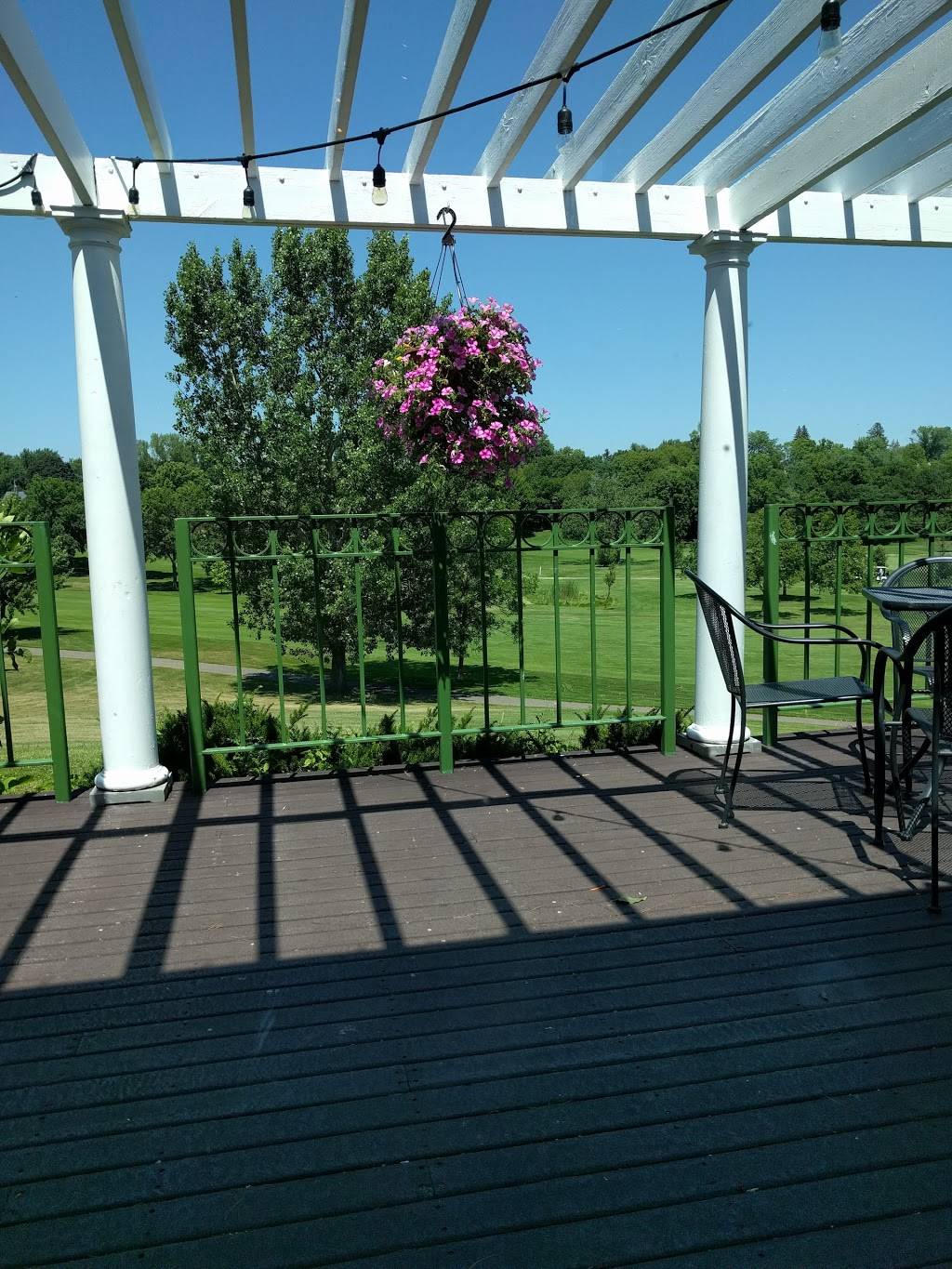 Cozys Pub | restaurant | 1431 Lexington Pkwy N, St Paul, MN 55103, USA | 6515291294 OR +1 651-529-1294