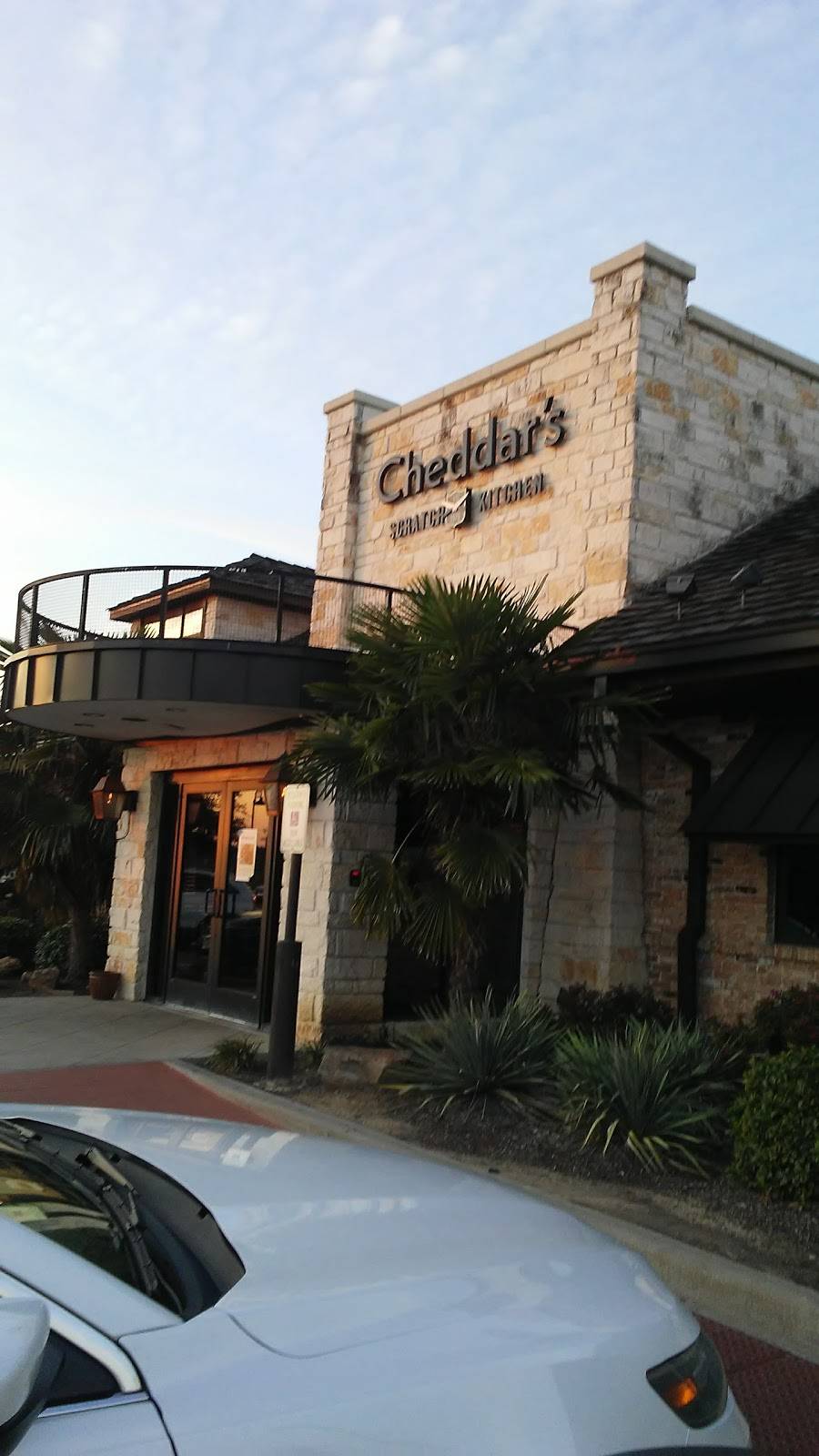 Cheddars Scratch Kitchen | restaurant | 1320 N Peachtree Rd, Mesquite, TX 75149, USA | 9723297082 OR +1 972-329-7082