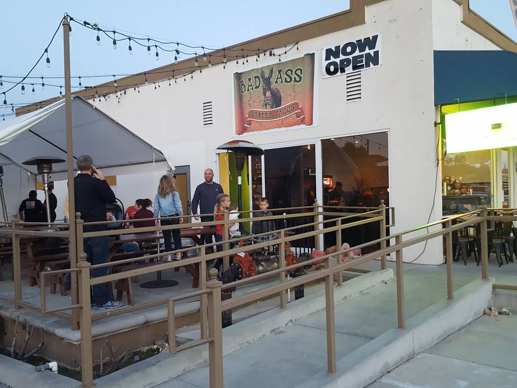 Badass Tacos | restaurant | 2951 Thousand Oaks Blvd, Thousand Oaks, CA 91362, USA | 8053708226 OR +1 805-370-8226