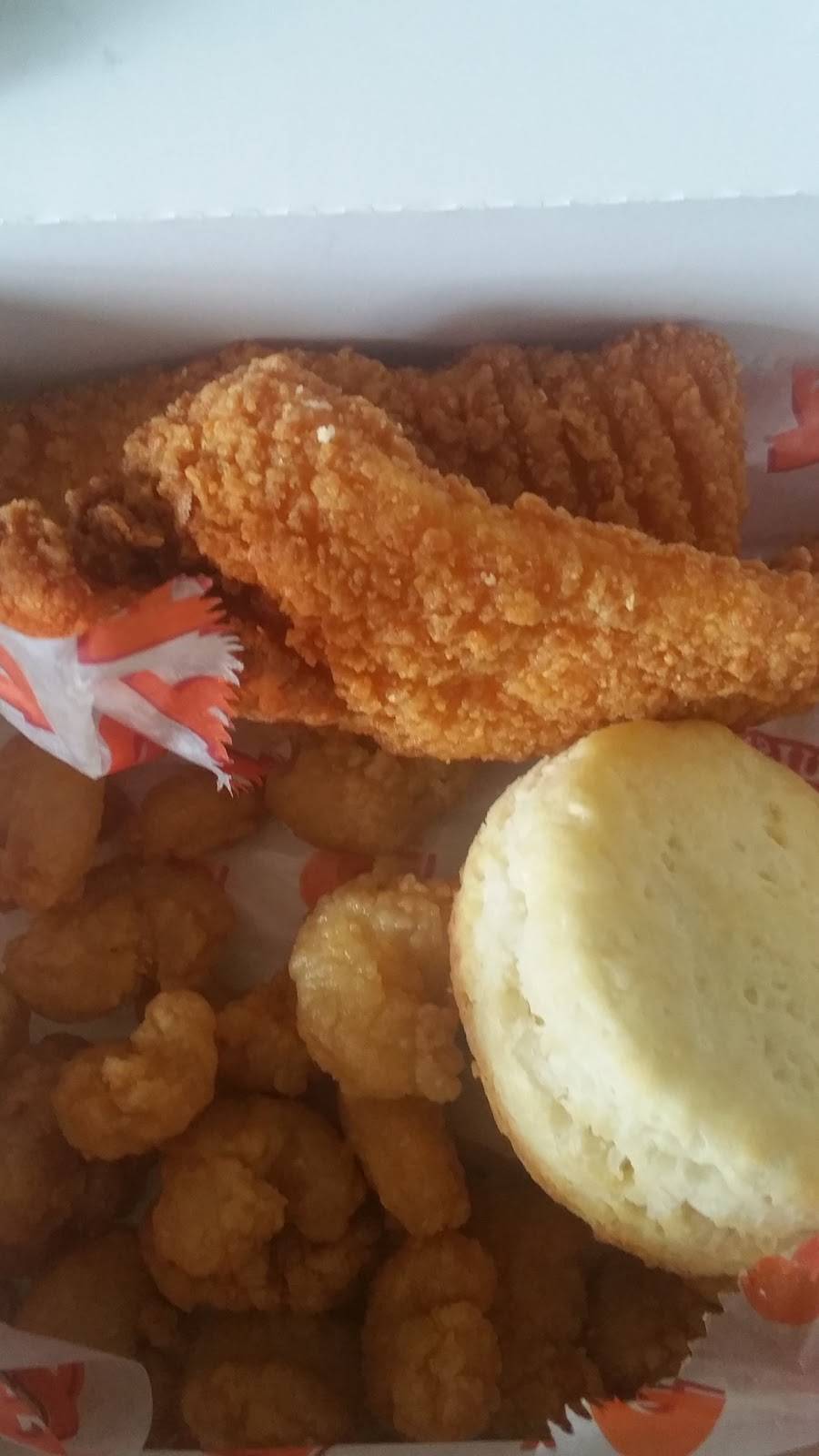 Popeyes Louisiana Kitchen | restaurant | 1636 Grand Ave, Baldwin, NY 11510, USA | 5163772940 OR +1 516-377-2940