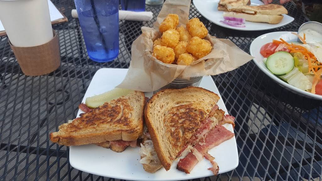 The Midway Pub | restaurant | 552 Flat Shoals Ave SE, Atlanta, GA 30316, USA | 4045840335 OR +1 404-584-0335